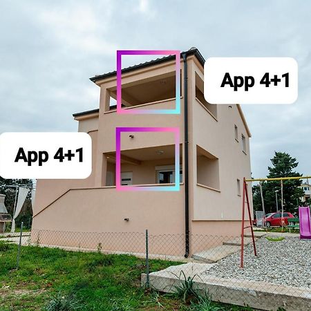 Holiday Home Aria Nin Exterior foto